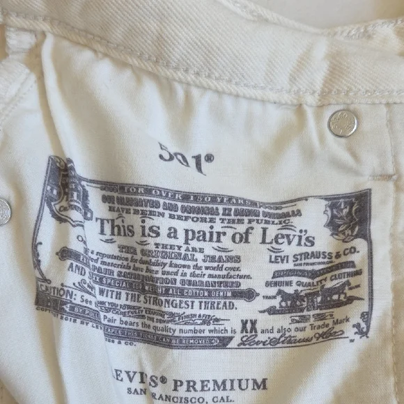 Levi's Cream/White High-Rise Straight Jeans - Picture 2 of 9